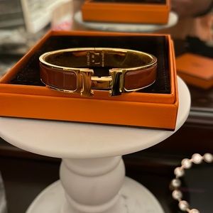 Hermes clic bracelet chocolate brown